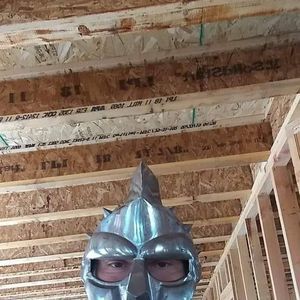 Meet your Posher, Chris